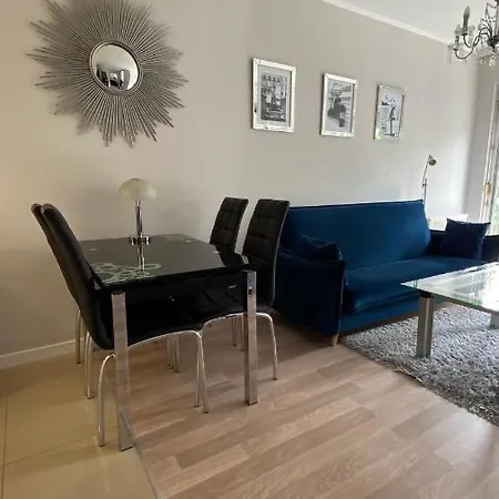 Apartament Na Zamknietym Osiedlu Z Prywatnym Parkingiem Apartament